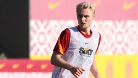 Galatasaray'da Victor Nelsson ilk antrenmanına çıktı