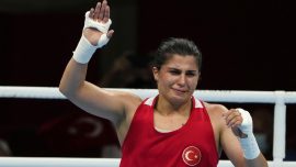 Olimpiyat şampiyonu Busenaz Sürmeneli'nin acı günü