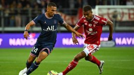 PSG, Brest'i 4 golle geçti