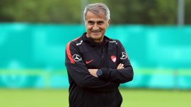 Şenol Güneş, A Milli Takım'la 80. maçına çıkıyor