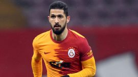 Galatasaray'da Emre Akbaba ile yollar ayrıldı