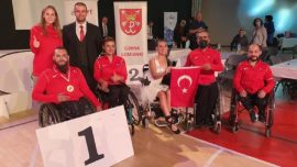 Barış Bayraktar'dan Polonya'da altın madalya