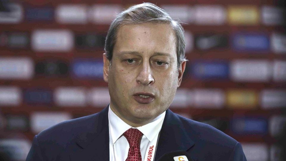 Burak Elmas: Galatasaray’ın geleceğini tehlikeye atmayacağız
