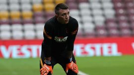 Galatasaray'da Fernando Muslera’yı yine zorlu bir yolculuk bekliyor.
