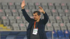 Emre Belözoğlu Başakşehir'i ayağa kaldırdı