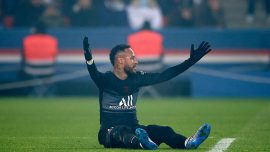 Neymar 6-8 hafta sahalardan uzak kalacak