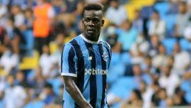 Adana Demirspor'da Mario Balotelli göz dolduruyor
