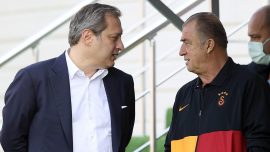 Galatasaray'da beklenen toplantı gerçekleşti