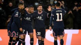 PSG 4 golle kazandı