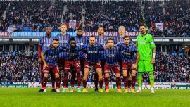 Trabzonspor Süper Lig'de tarihi rekor için sahaya çıkıyor