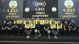 VakıfBank'ta hedef 5 kulvarda 5 şampiyonluk