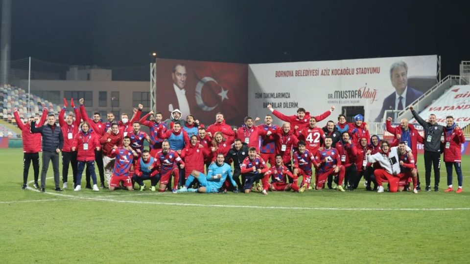 Altınordu 21 futbolcudan 35 milyon euro kazandı