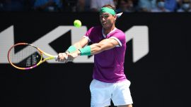 Avustralya Açık'ta Nadal turladı, Krejcikova elendi