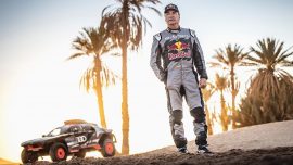 Dakar Rallisi'nin dördüncü gününde Carlos Sainz kazandı
