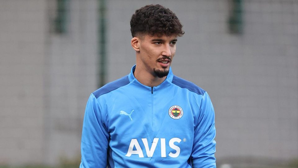Fenerbahçe’de Altay Bayındır sevinci