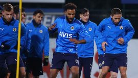 Fenerbahçe'nin Antalya kampı kadrosu belli oldu