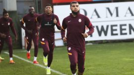 Galatasaray'da Yedlin ile yollar ayrıldı