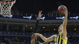 Kızılyıldız mts-Fenerbahçe Beko maçı koronavirüs nedeniyle ertelendi