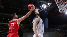A Milli Basketbol Takımı Yunanistan'a yenildi