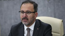 Bakan Kasapoğlu'ndan sponsorluk vurgusu