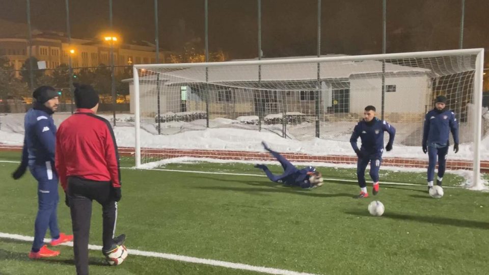Bayburt’ta eksi 20 derecede antrenman