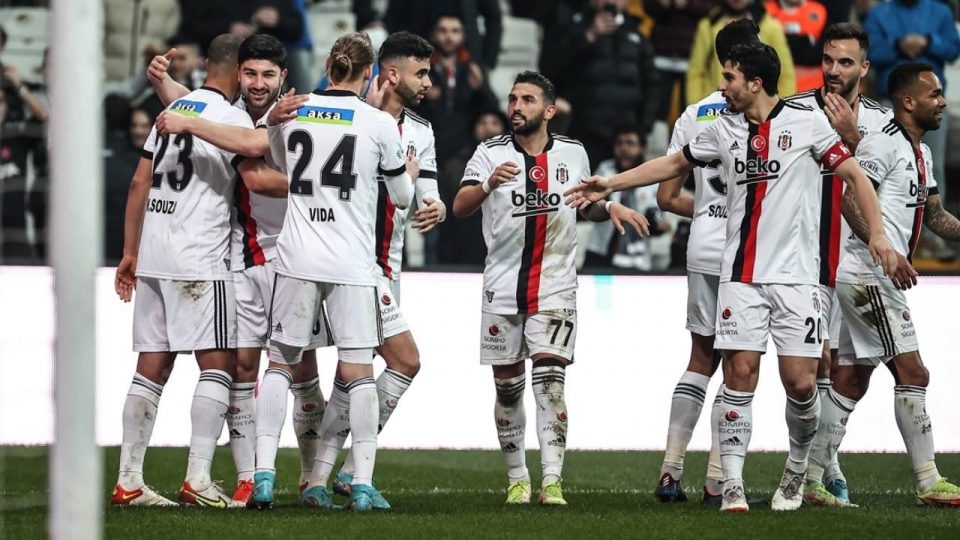 Beşiktaş 8 maçtır yenilmiyor