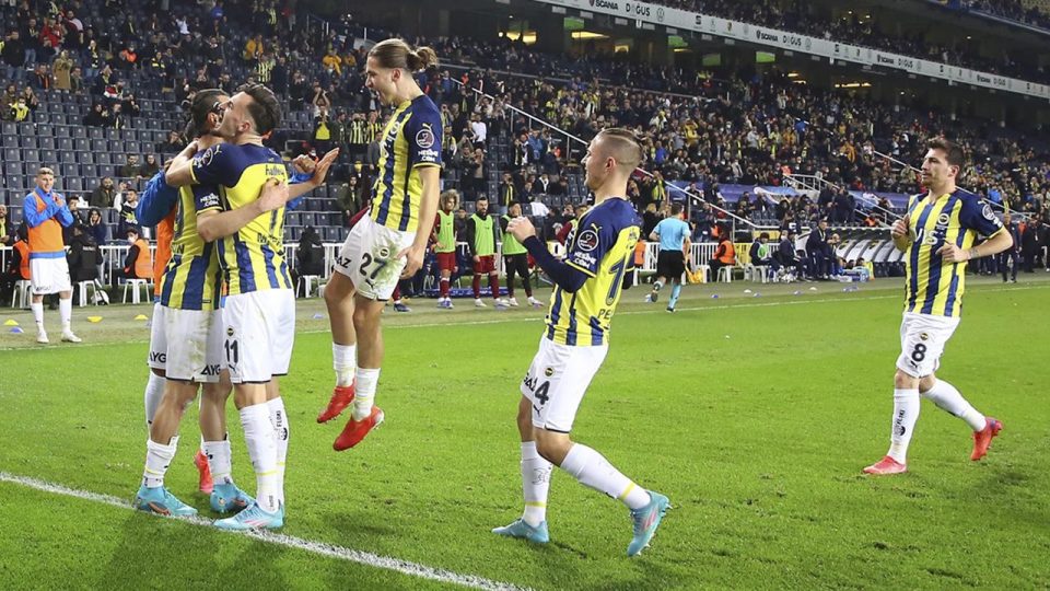 Fenerbahçe yarın Kasımpaşa ile karşılaşacak