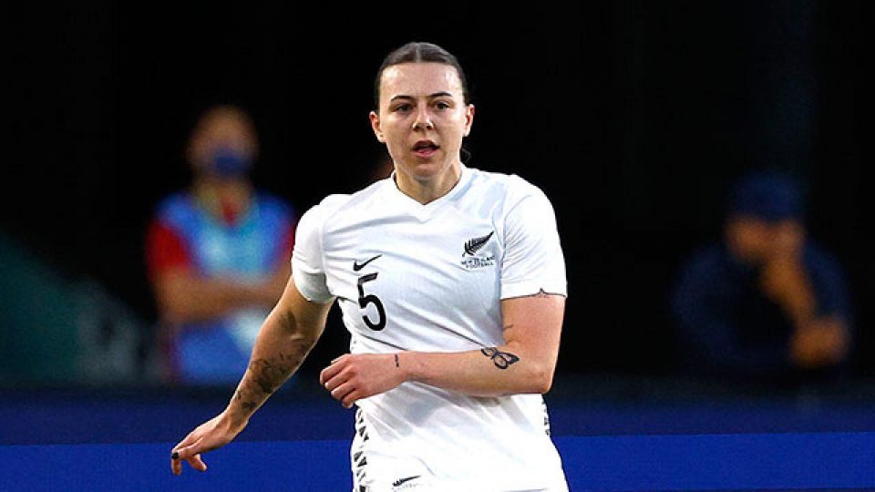 Kendi kalesine 3 gol attı