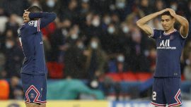 Paris Saint-Germain sezonun ikinci mağlubiyetini aldı