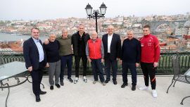 Burak Yılmaz milli takım kampından ayrıldı