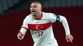 Burak Yılmaz milli takım kariyerini noktaladı
