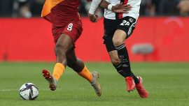 Galatasaray Beşiktaş derbisinin ertelenmesini istedi