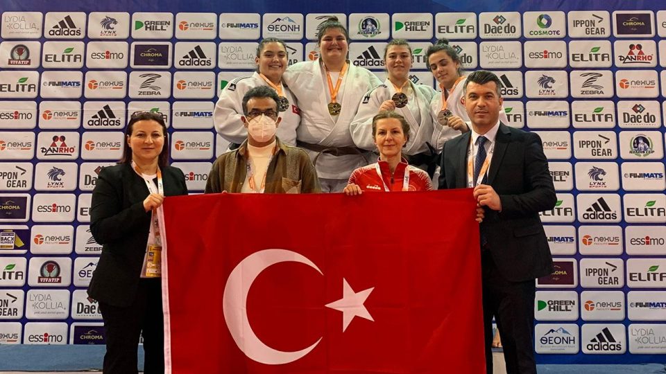 Genç milli judoculardan Avrupa Kupası’nda 4 madalya