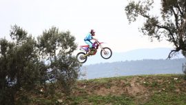 Motosiklet yarışlarına kadın sporcular da damga vuruyor