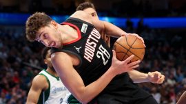 NBA'de Alperen Şengün "double double" yaptı