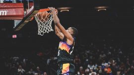 Phoenix Suns play-off'lar öncesi liderliğini garantiledi
