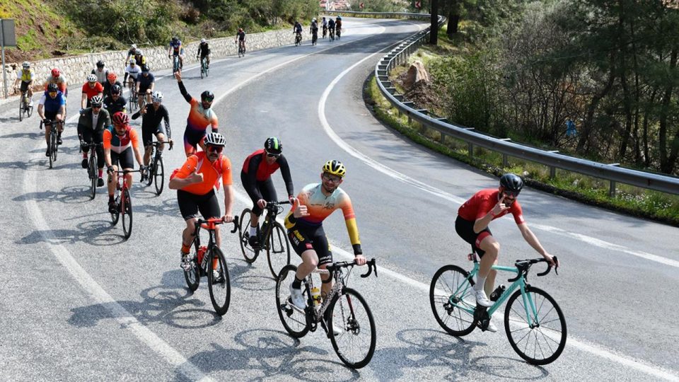 Yol bisikleti kampı Marmaris’te başladı