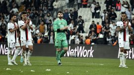 Beşiktaş'ta düşüş sürüyor