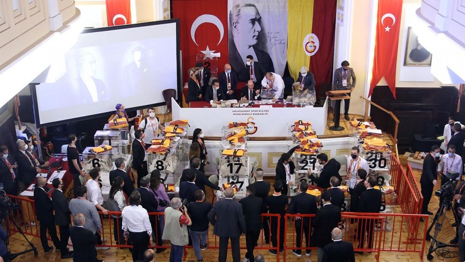 Galatasaray’da adaylık için son gün yarın