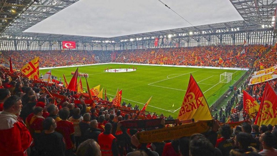 Göztepe taraftarından protesto hazırlığı