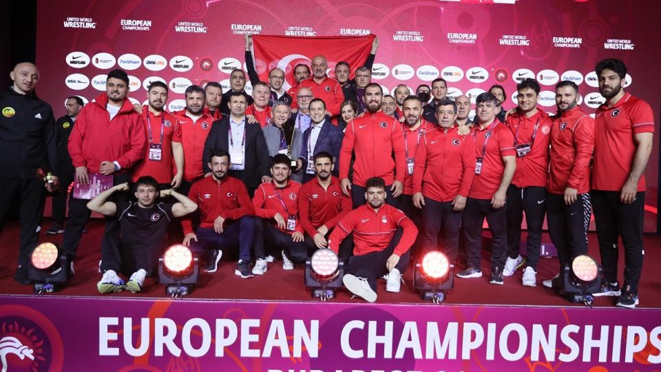 Milli güreşçiler dünya sıralamasında ilk 10’da