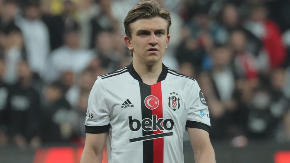 Beşiktaş’ta Rıdvan Yılmaz sakatlandı