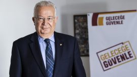 Galatasaray'da Eşref Hamamcıoğlu listesini verdi