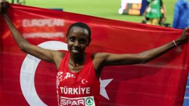 Milli atletler Yasemin Can ve Aras Kaya Almanya'da yarıştı