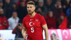 Salih Özcan, Dortmund'a imzayı atıyor
