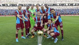 Trabzonspor rakiplerine liderlik şansı tanımadı
