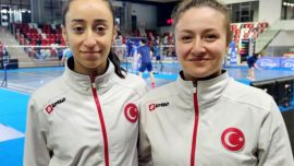 Cezayir'de milli badmintonculardan çifte madalya