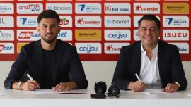 Soner Aydoğdu Antalyaspor'a imzayı attı