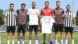 Beşiktaş'ta yeni sezon forma tanıtımı yapıldı