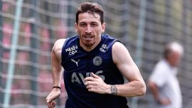 Fenerbahçe'de Mert Hakan Yandaş'tan kötü haber